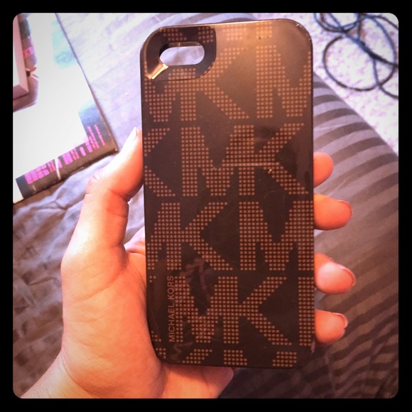 iPhone 5 Michael Kors case