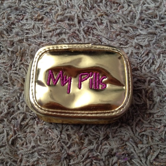 "My Pills" Carrying Container