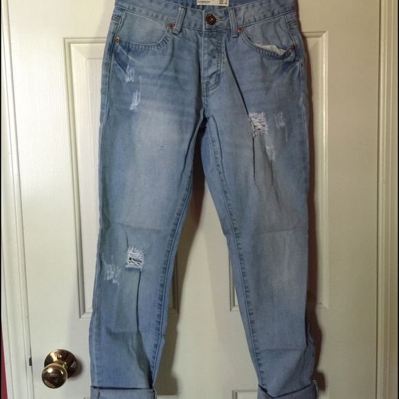 Ripped Boyfriend Jeans
