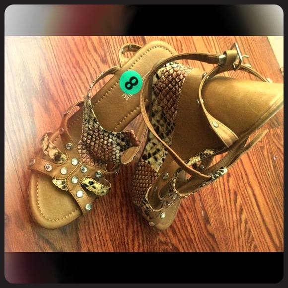 Charming Charlie wedges
