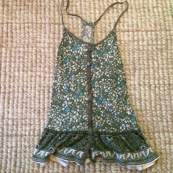 Cute top!!
