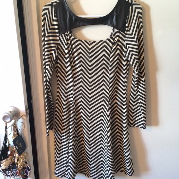 Tan and black chevron dress!