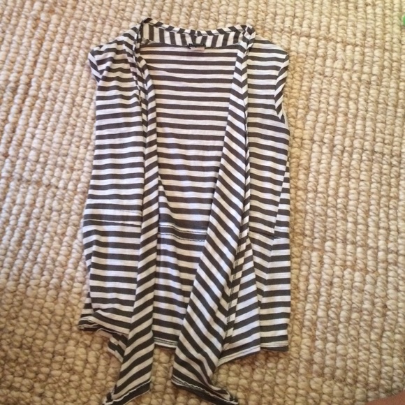 Cute short sleeve cardigan
