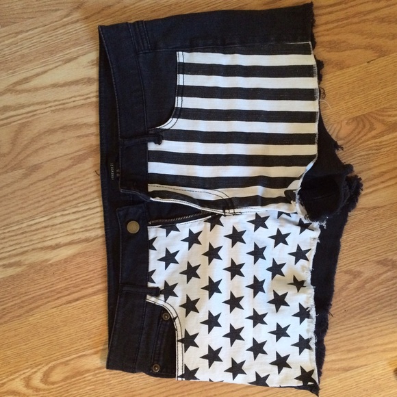 Black American flag shorts!