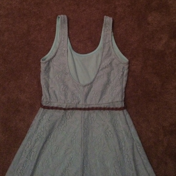 The Mint low back laced dress💚 - Picture 3 of 3