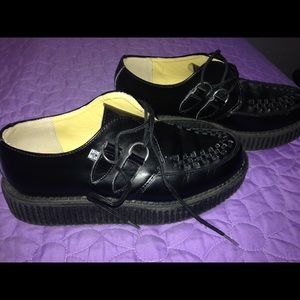 T.U.K Leather Creepers!💖