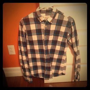 Men's Medium plaid long sleeve
