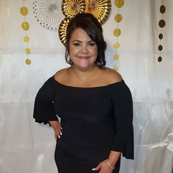 Meet your Posher, LaReina - Picture 3 of 4