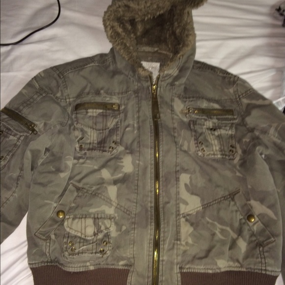Army jacket - Picture 1 of 1