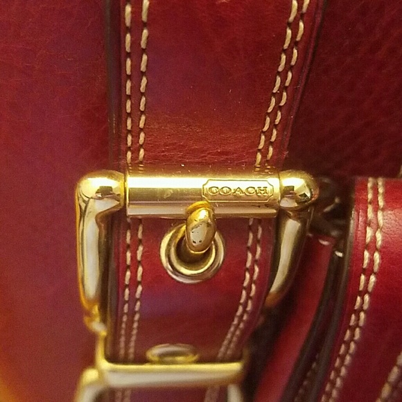 Coach Miranda - Picture 3 of 4