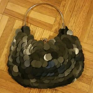 La Regale clutch