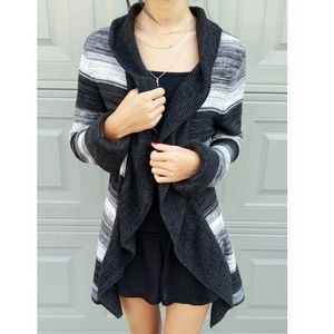 WHBM Black & White Ruffle Cardigan