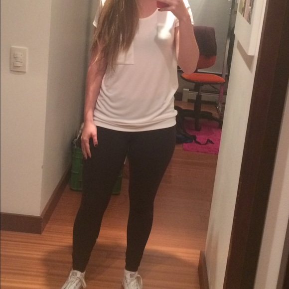 Express White Crew Neck with Zipper Detail - Picture 3 of 4