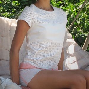 Guess ivory-white perforated top size XS