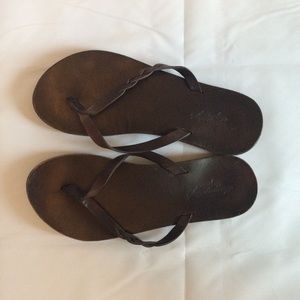 American Eagle sandals size 7.5