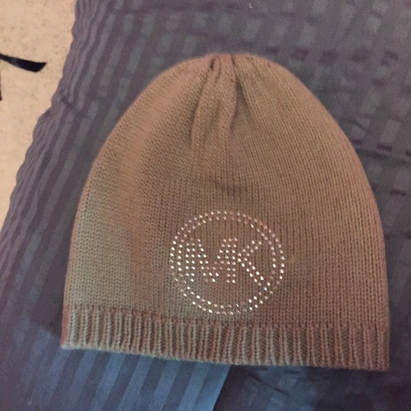 Tan Michael Kors beanie