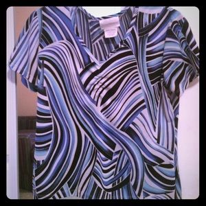 Blue white and black designed tshirt