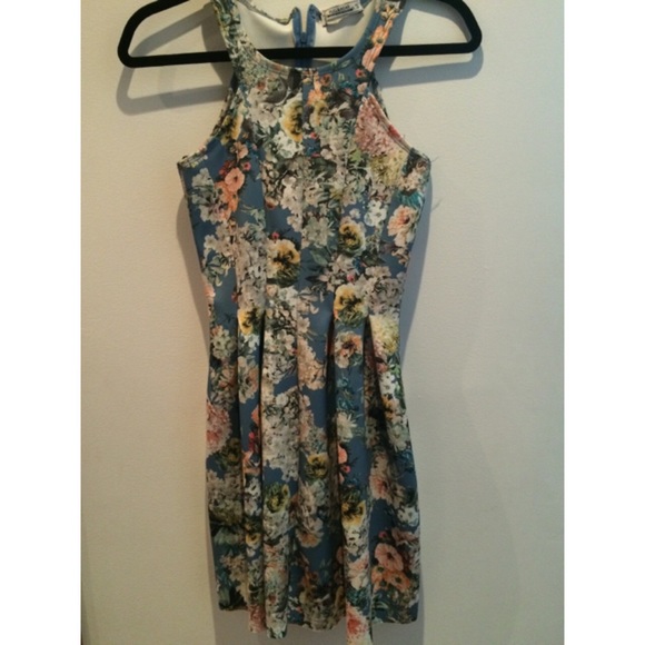 Halter Dress with Flower Pattern - Picture 1 of 2
