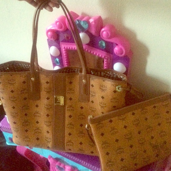 Mcm tote & mini bag