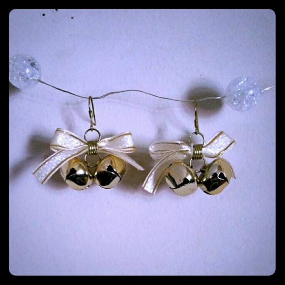 Ringing bell earrings - Picture 1 of 2