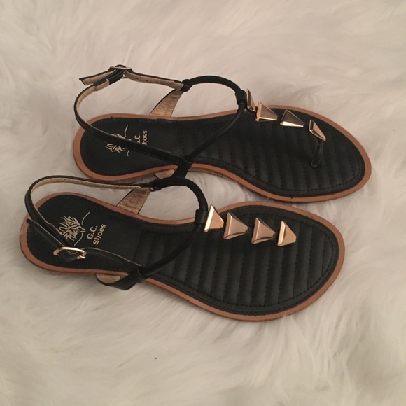 Black/Gold Sandal - Picture 2 of 3