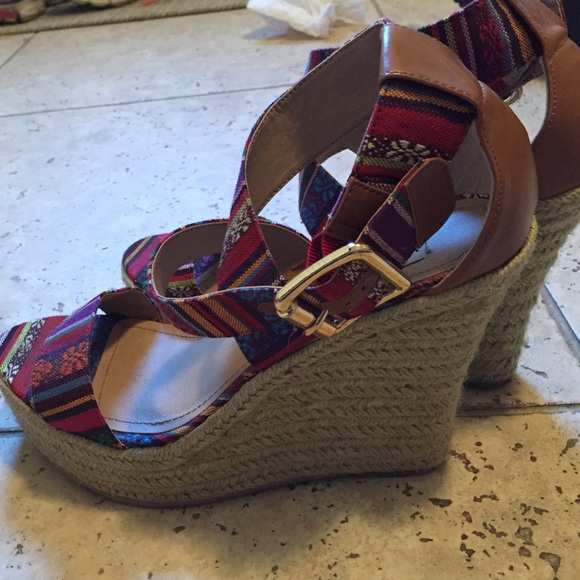 Steve Madden Wedges - Picture 3 of 4