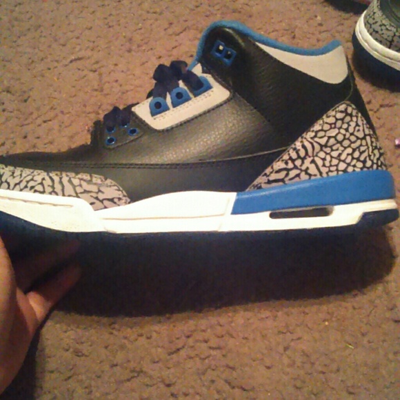 Jordans retro 3 retro 5 & retro 11 - Picture 2 of 4