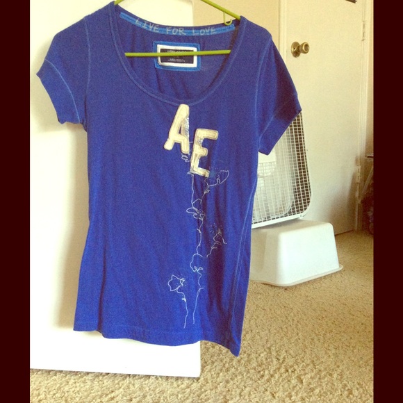Blue short sleeve American Eagle top - Picture 1 of 2