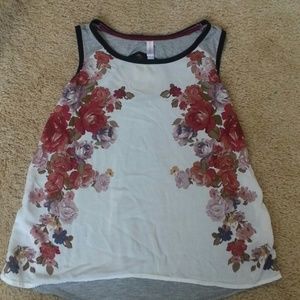 Floral flowy tank