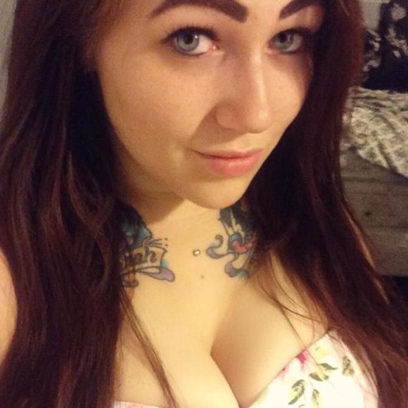 Meet your Posher, Jessica - Picture 1 of 1