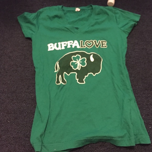 Green buffalo- buffalove tee shirt