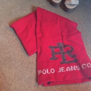Polo scarf
