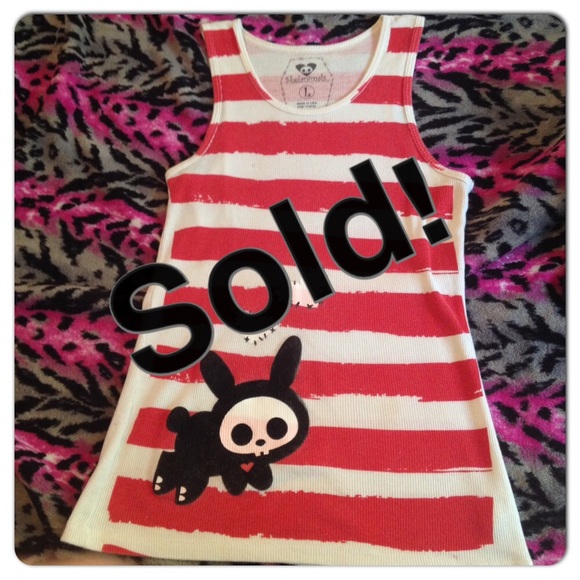 Skelanimals tank