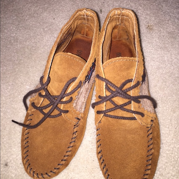 Minnetonka Brown booties
