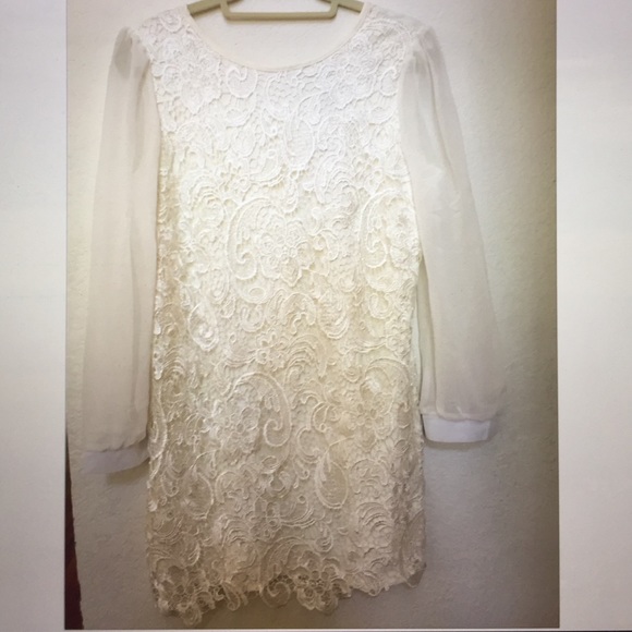 LF Long sleeved white lace dress - Picture 2 of 3
