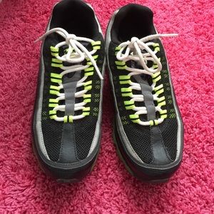 black and neon green nike shoes 77 nike shoes black and neon green nike tennis black and neon green nike shoes 77 nike shoes black and neon green nike tennis