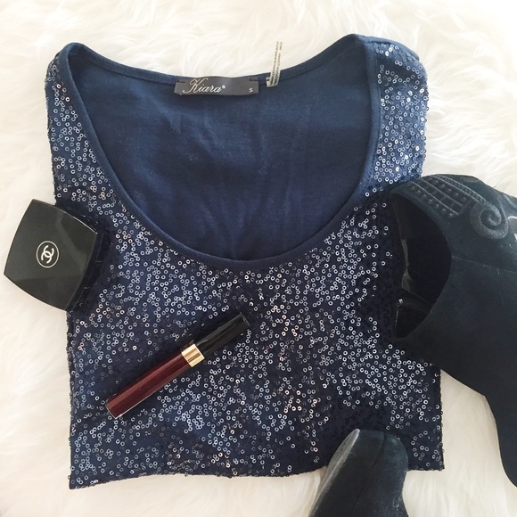 Sequined tee
