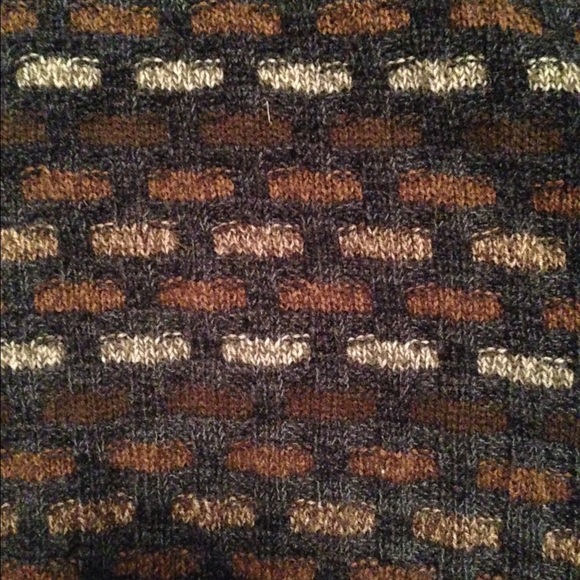 Oversized Sweater - Picture 2 of 2