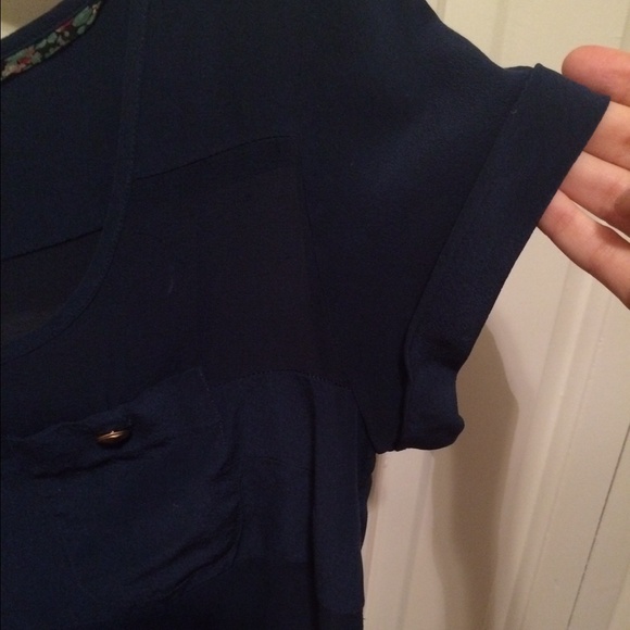 Navy anthropolgie top - Picture 2 of 4