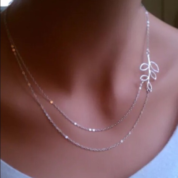 🍂Beautiful double chain leaf necklace 🍂