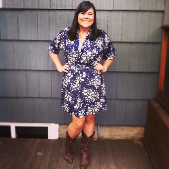 Meet your posher, Brandi! - Picture 3 of 8