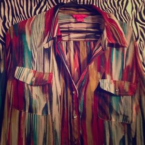 Cute button down top