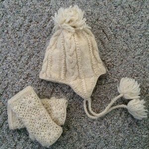 Knit Pom-Pom Hat