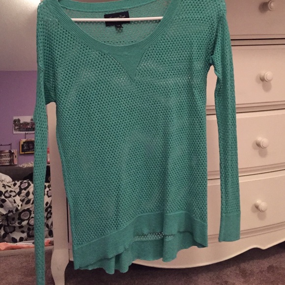 Green American eagle sweater