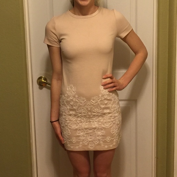 KimChi Blue UO - Short beige dress - Picture 3 of 4