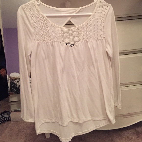 American eagle white shirt