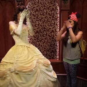 Meet your Posher, Roxie