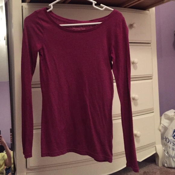 American eagle pink long sleeve