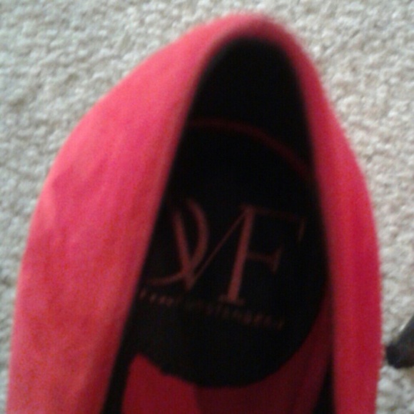 DVF red heels - Picture 3 of 4