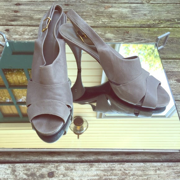 JCrew Dove Grey leather heels size 11